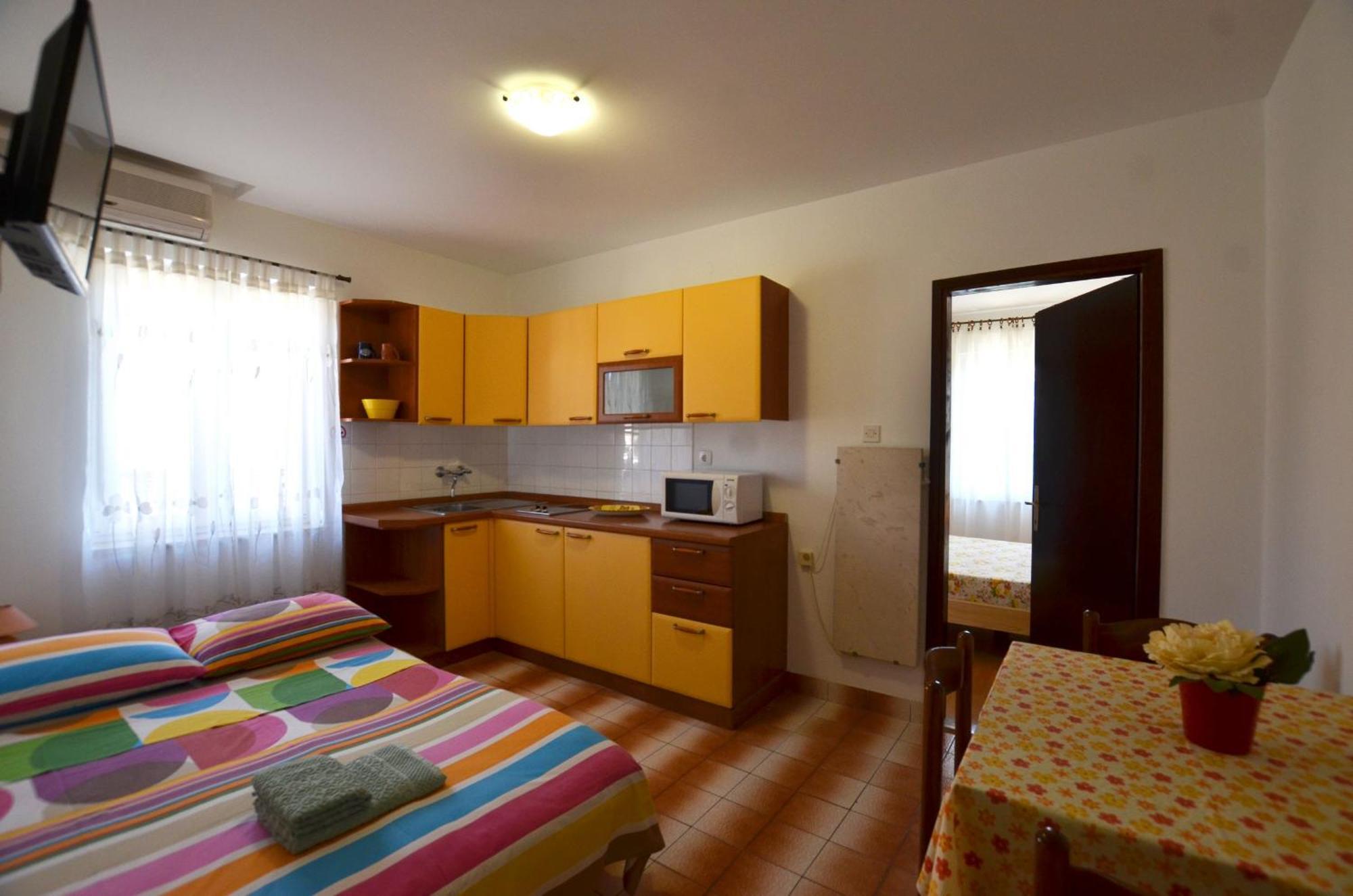 Galant Apartments Rovinj Bilik gambar