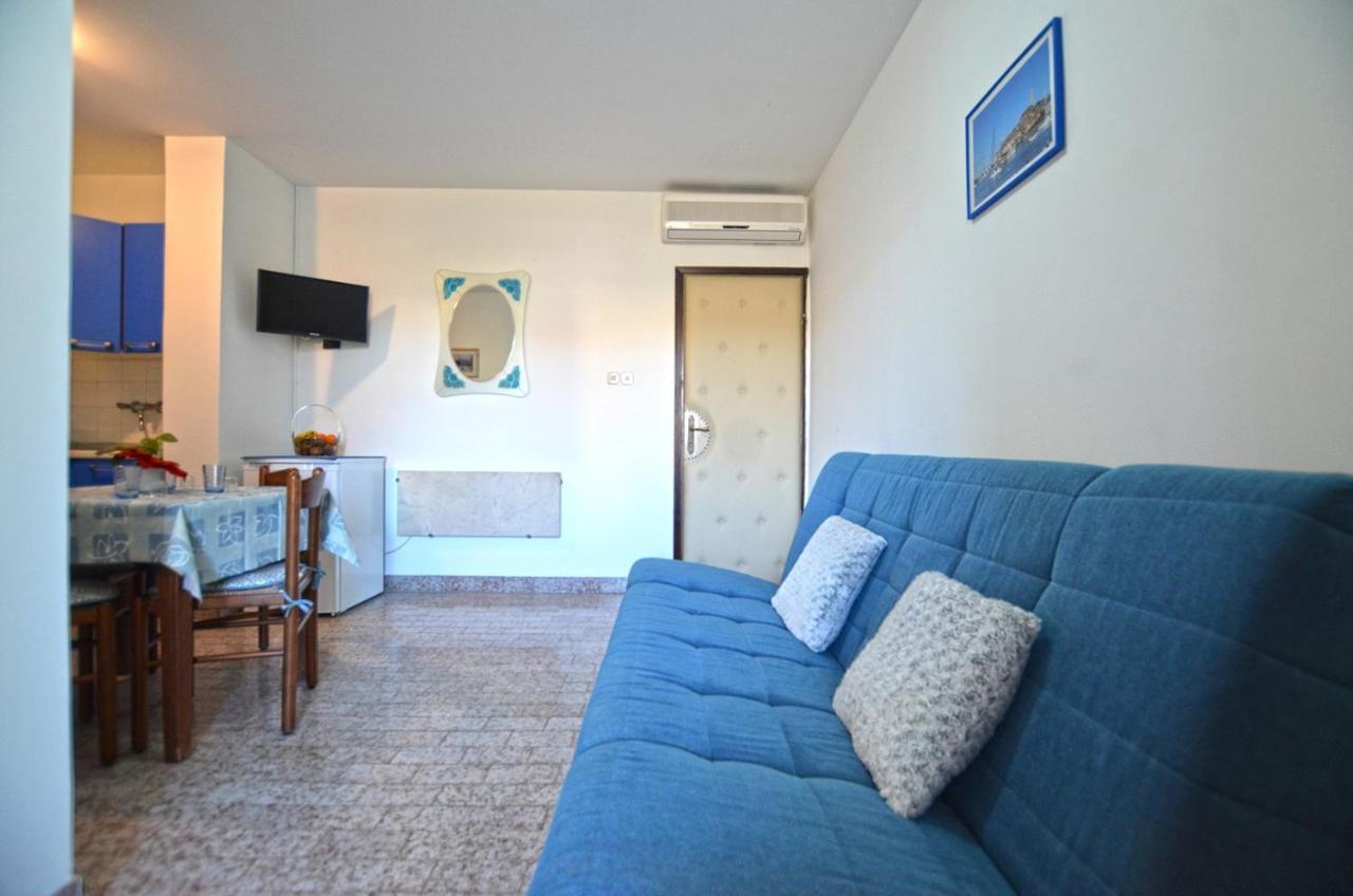 Galant Apartments Rovinj Luaran gambar